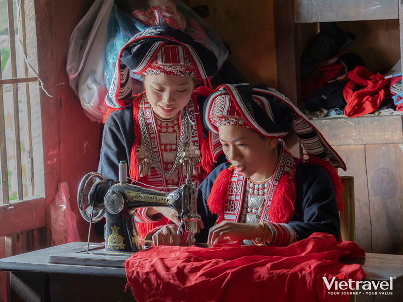 tfd__0_9742_hmong-ethnic-girls-in-hoang-su-phi1